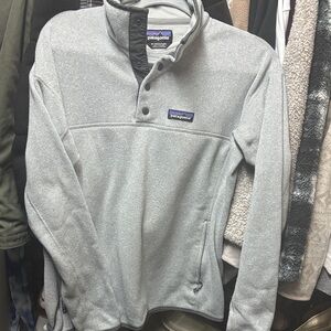 Patagonia Light Gray Fleece Pullover